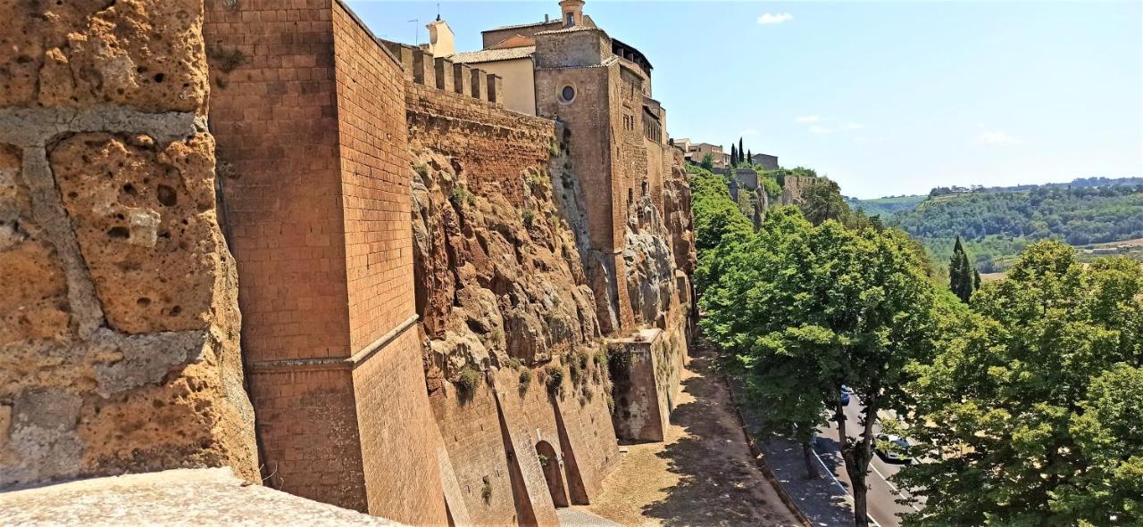 Elegante Loft A Orvieto Centro " Carvajal Rooms" Exterior foto